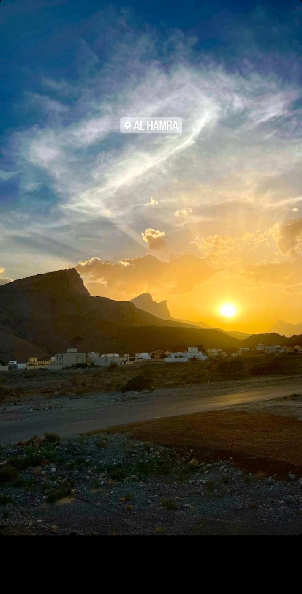 228Hostel Al Ḩamrāʼ Bagian luar foto