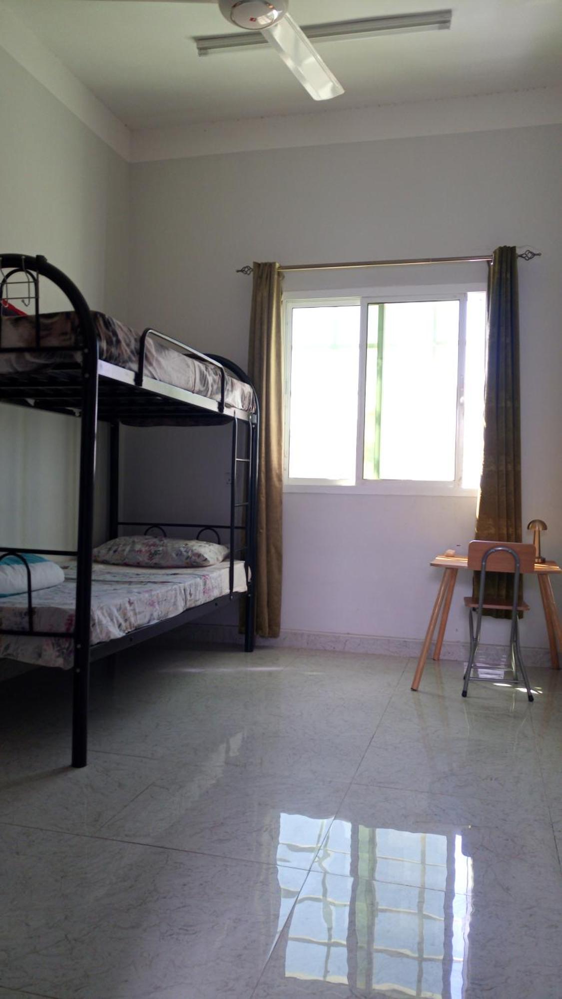228Hostel Al Ḩamrāʼ Bagian luar foto